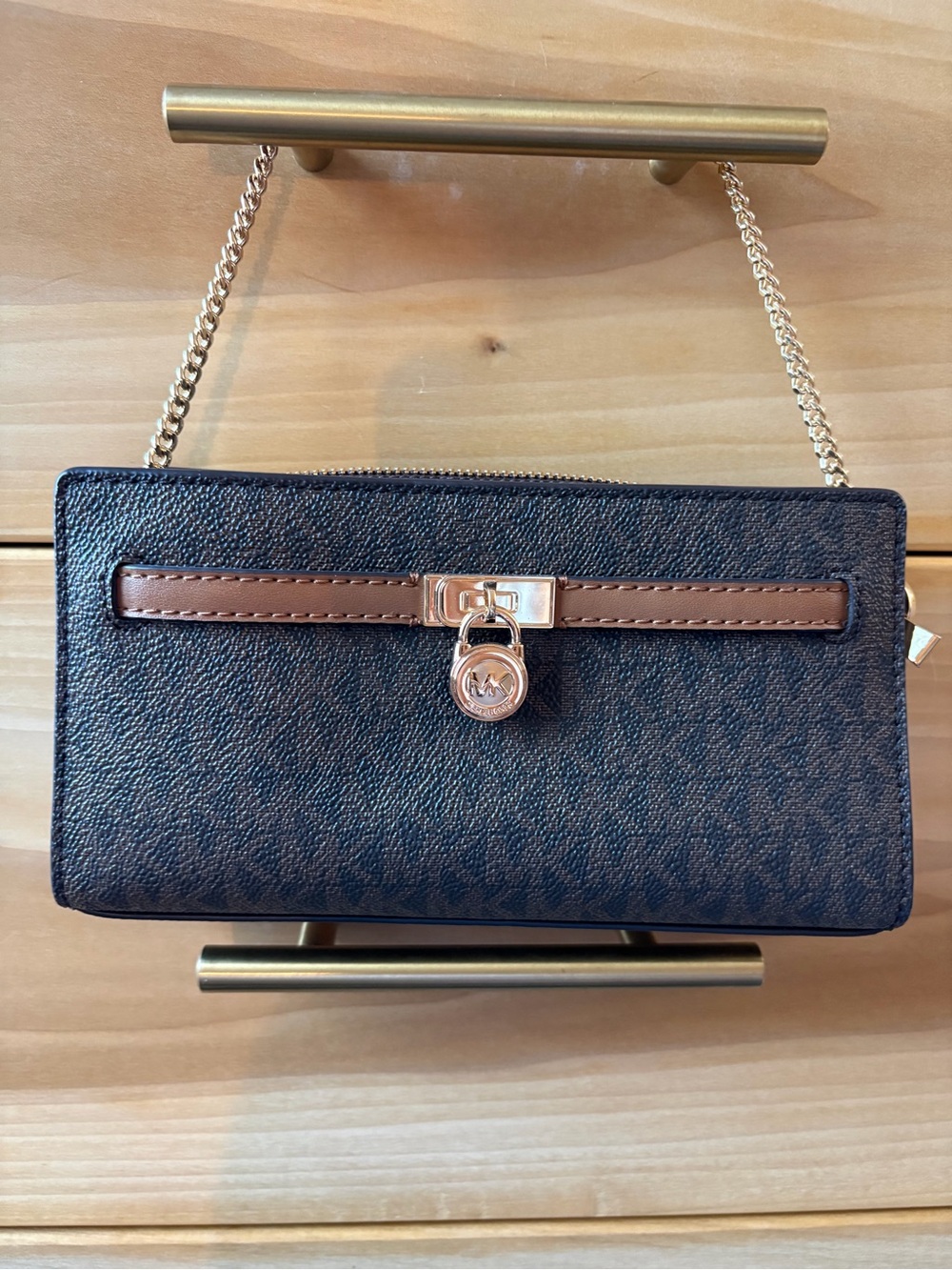 Michael Kors Navy/Brown Logo Chain Shoulder Clutch